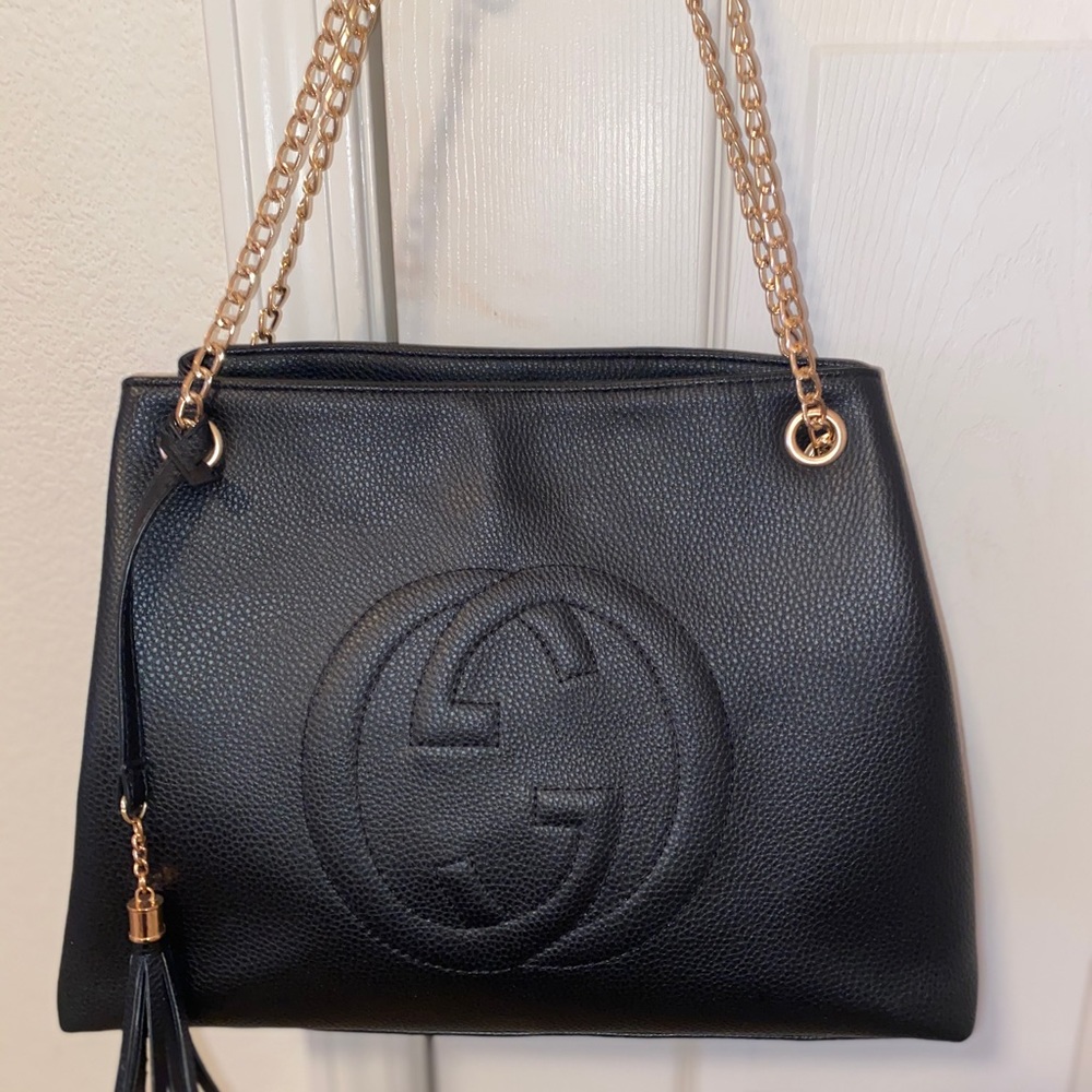 Black leather shoulder bag purse